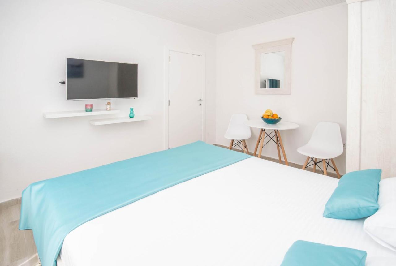 Seafront Apartment Cattaro Esterno foto